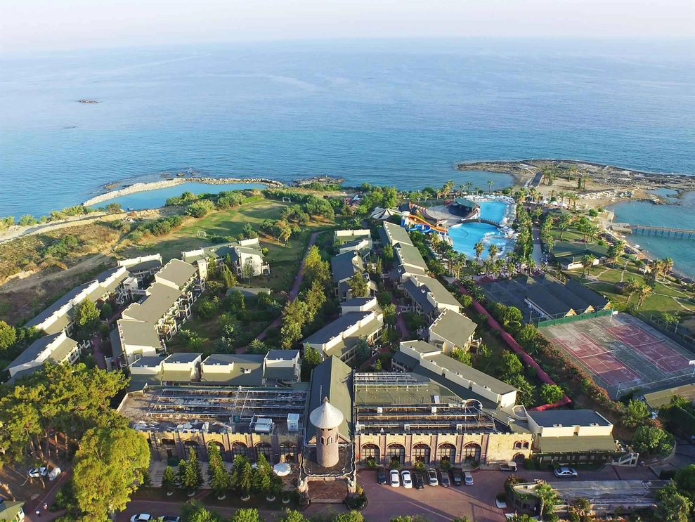 Oz Hotels İncekum Beach Resort