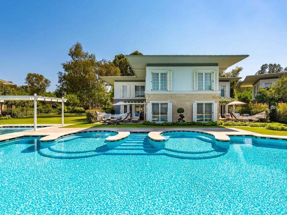 Azure Villas By Cornelia