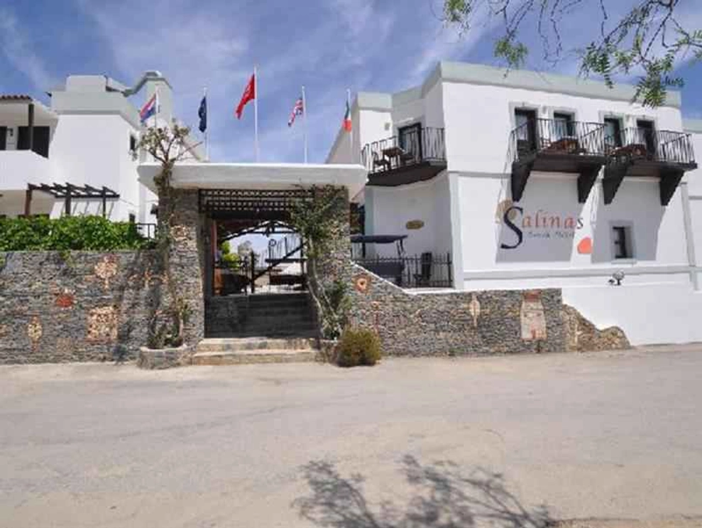 Salinas Beach Hotel